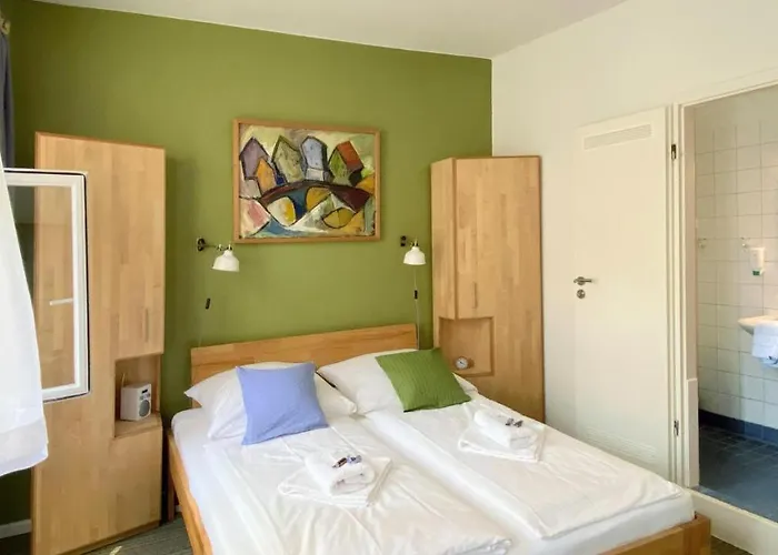 Frauenhotel Hanseatin - Women Only 2* Hamburg