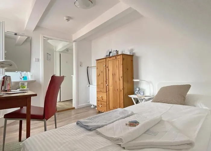 Hotel Frauenhotel Hanseatin - Women Only 2*