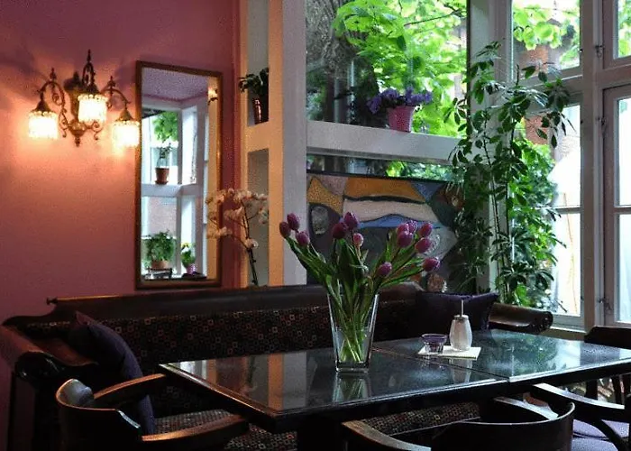 Hotel Frauenhotel Hanseatin - Women Only Hamburg
