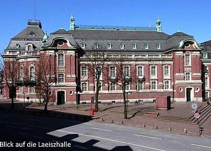 Frauenhotel Hanseatin - Women Only Hotel Hamburg
