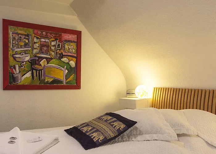 Frauenhotel Hanseatin - Women Only 2*